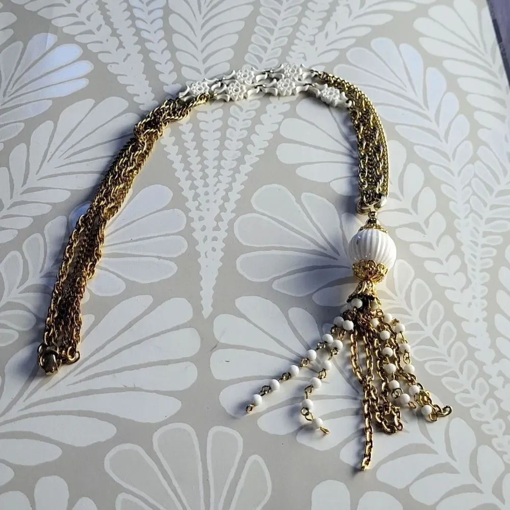 Vintage 70s Beaded Fringe Necklace